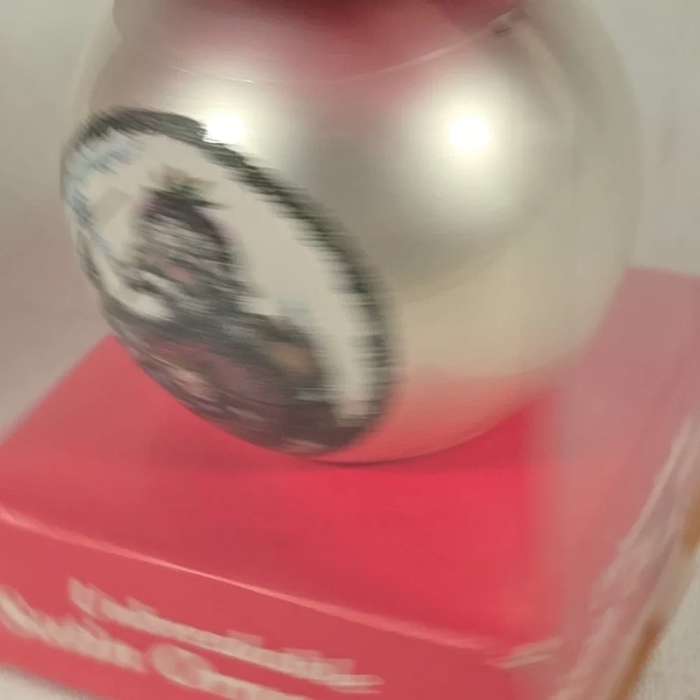 World Wide Art, Inc. vintage ornament